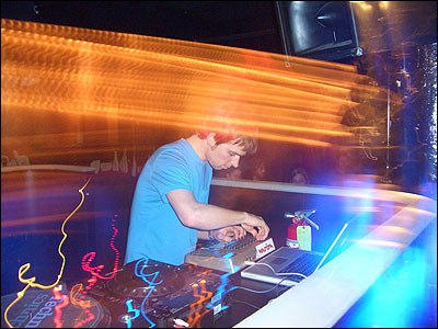 yard live dj set @ xltronic.com,  may 1, 2006
